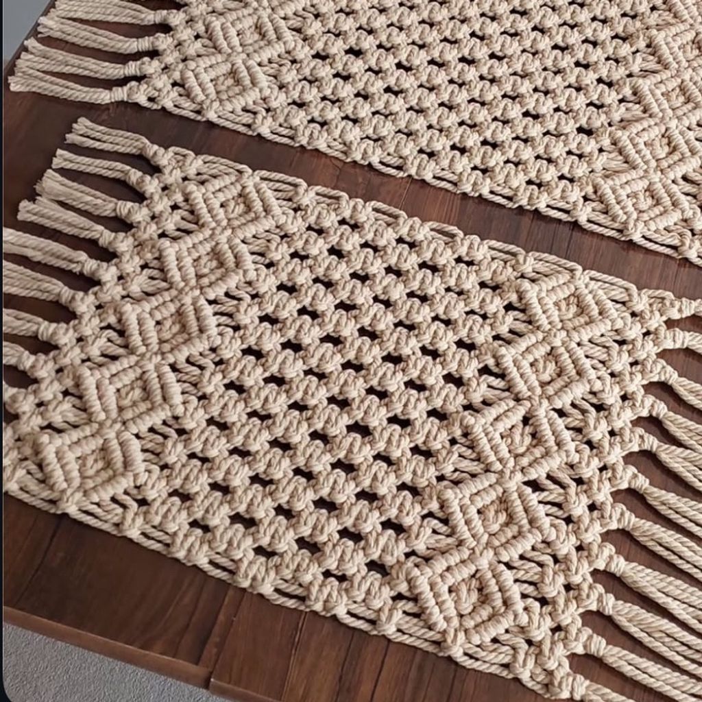 خرید آنلاین رانر مکرومه بافی مدرن طرح ترنم