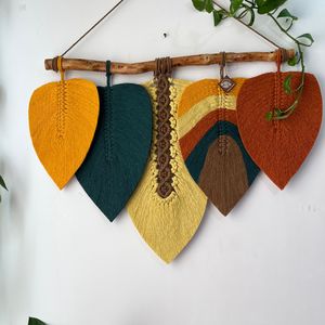 فروش اینترنتی دیوارکوب اویز مکرومه طرح خورشید