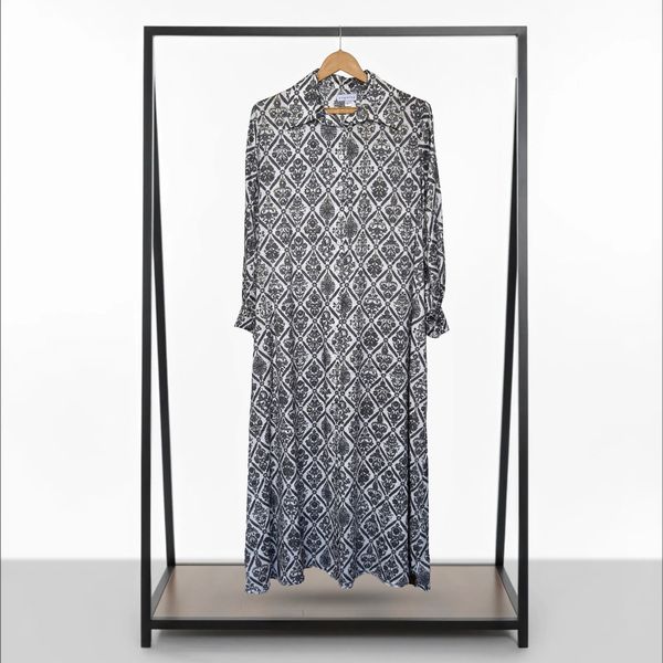 مانتو نخی بلند، جنس باتیک هندی