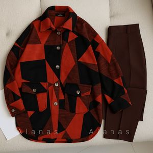 پالتو هانیه آنا