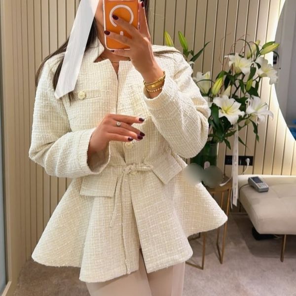 پالتو زنانه شانل مدل نیلا