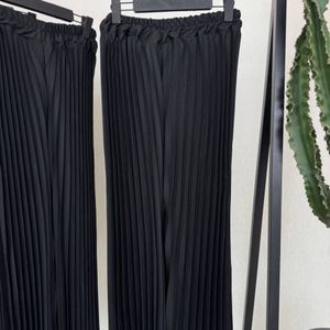 شلوار دامن پلیسه