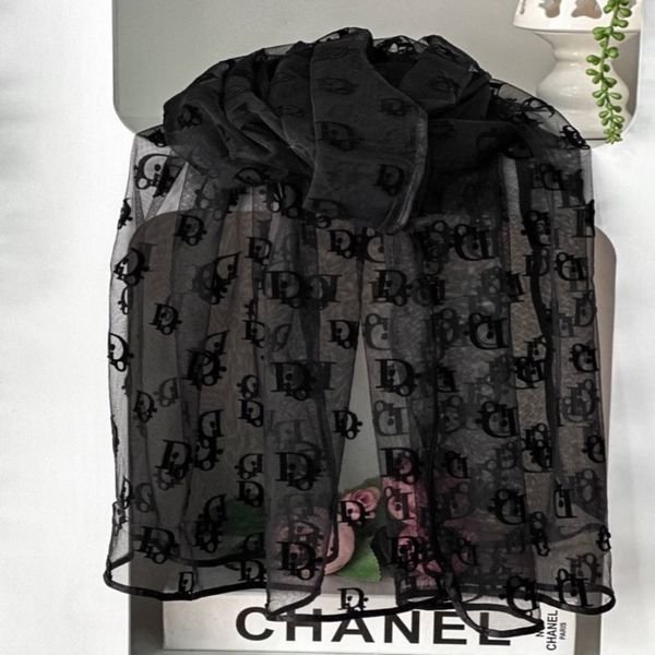 شال تور مجلسی طرح دار برجسته