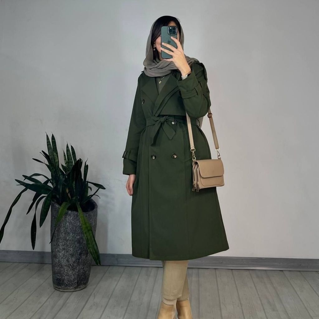 خرید اینترنتی مانتو بارونی چشمک نورا