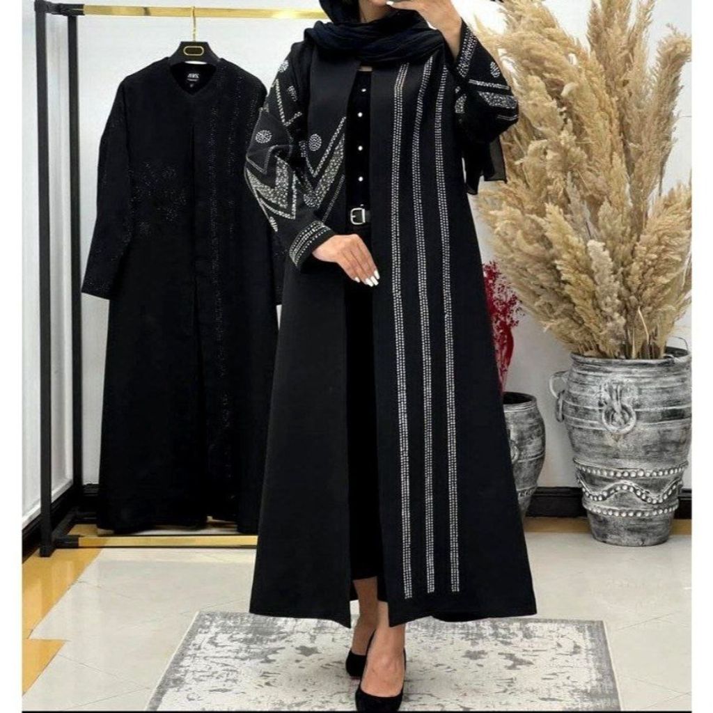 مشخصات مانتو مجلسی قواره بزرگ نورا