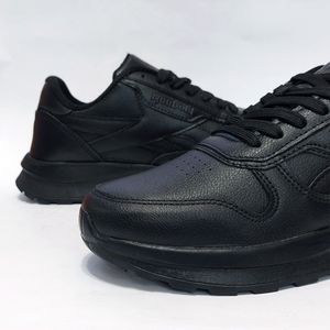 خرید آنلاین کفش روزمره و راحتی ریبوک Reebok کیفیت بالا