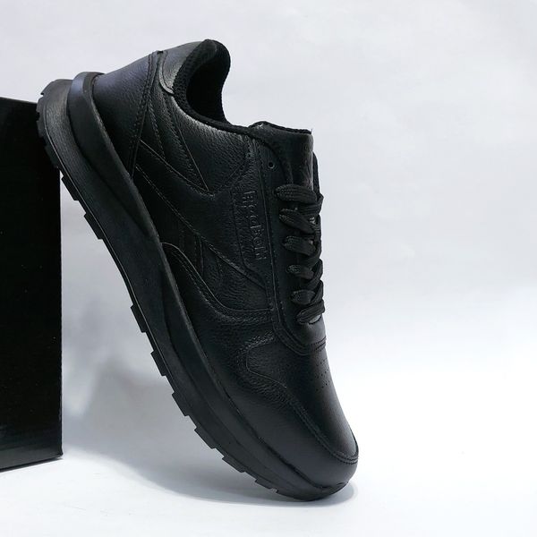 کفش روزمره و راحتی ریبوک Reebok کیفیت بالا.