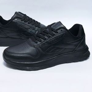 خرید آنلاین کفش روزمره و راحتی ریبوک Reebok کیفیت بالا