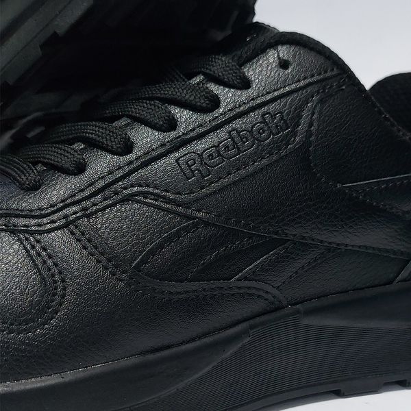 کفش روزمره و راحتی ریبوک Reebok کیفیت بالا.