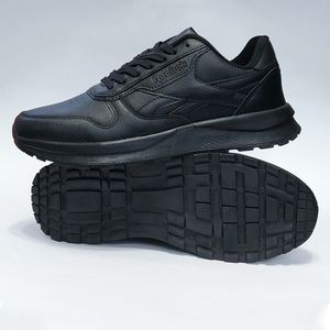 فروش اینترنتی کفش روزمره و راحتی ریبوک Reebok کیفیت بالا