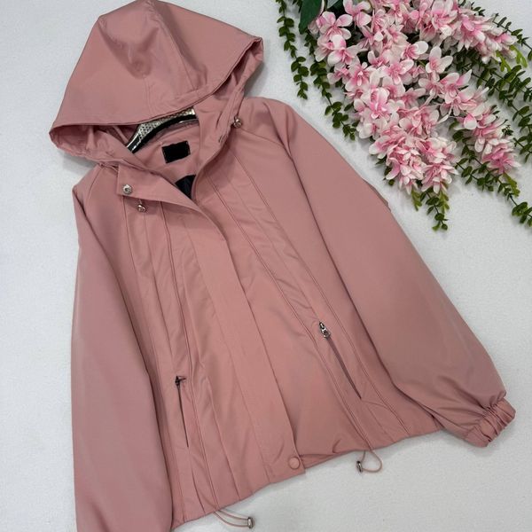 بارونی استردار مدرن