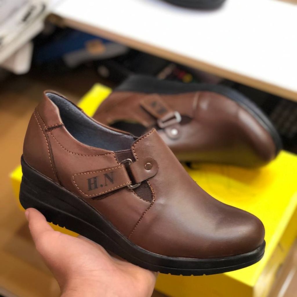 خرید آنلاین کفش چرم طبی زنانه مدل هیوا رنگ سوخته