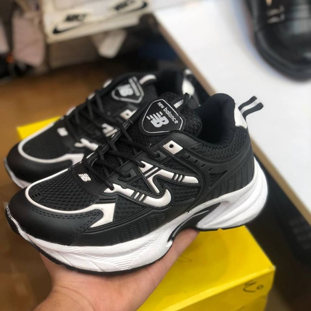 مشخصات کفش نیوبالانس 770زنانه رنگ مشکی