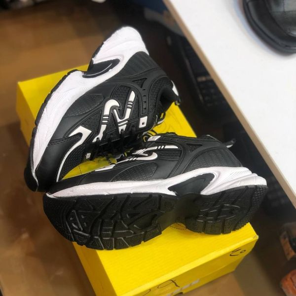 کفش نیوبالانس 770زنانه رنگ مشکی