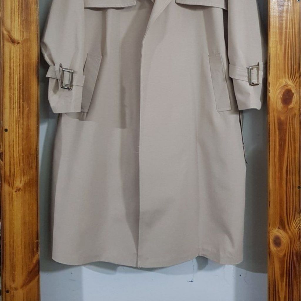 مشخصات بارانی کتان بارانا