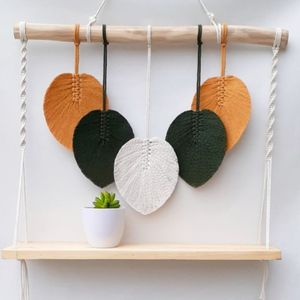 شلف مکرومه چوبی دکوراتیو طرح پری