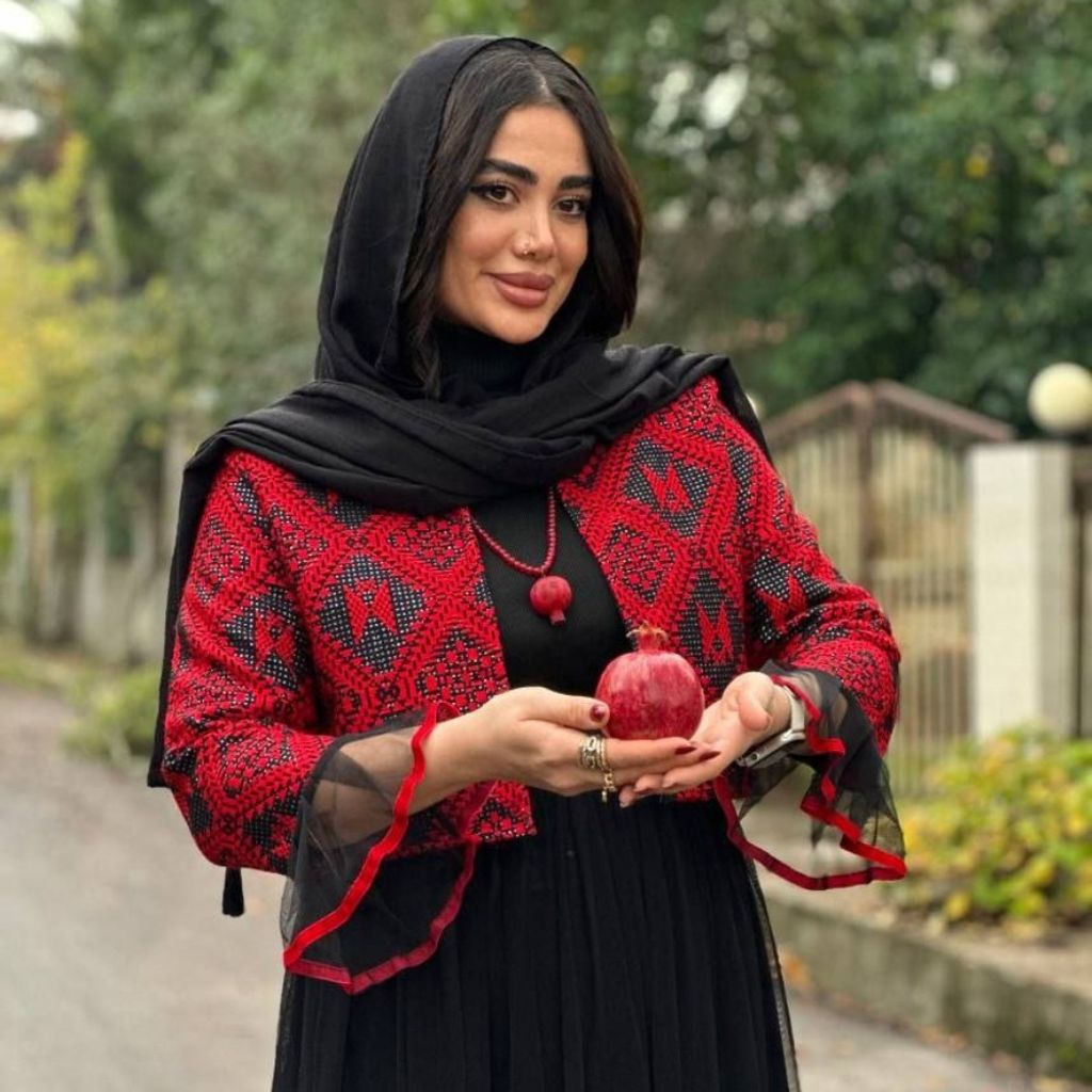 خرید اینترنتی ست کت دامن ناردونه