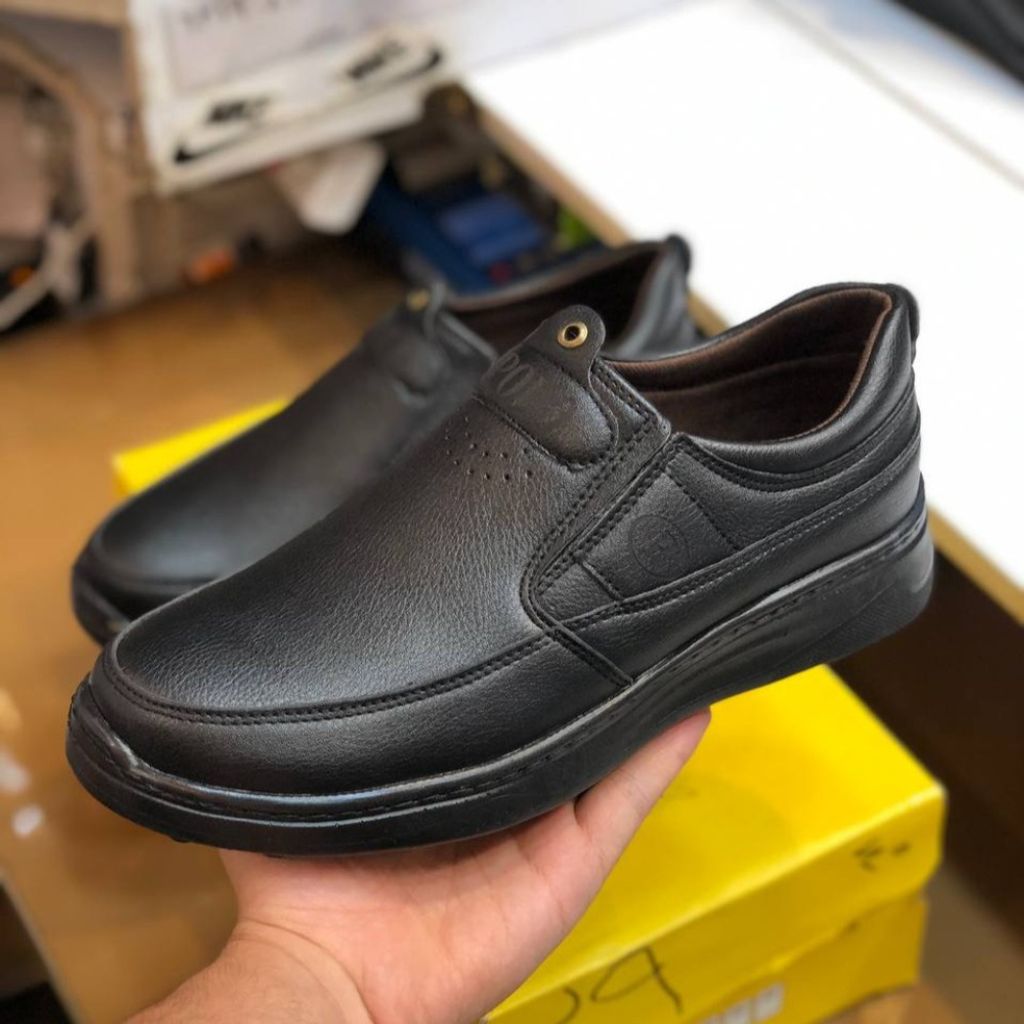 خرید انلاین کفش چرم مردانه مدل پولو رنگ مشکی