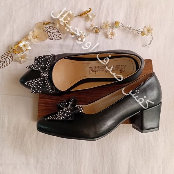 کفش مجلسی زنانه مدل لودشکا پاپیون توری برند صدف گلد