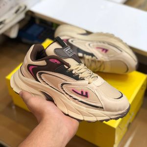 فروش اینترنتی کفش طرح واریون زنانه رنگ کرم