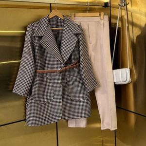 کت شلوار دامون نورا