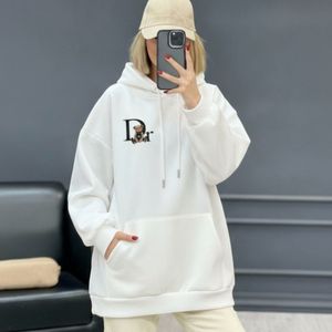 هودی دیور خرسی نورا