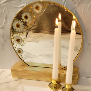 آینه و شمعدان بابونه