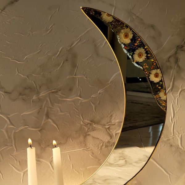 آینه ماه بابونه