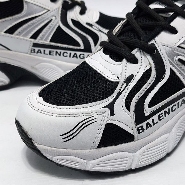 کتونی اسپرت مدل بالنسیاگا Balenciaga