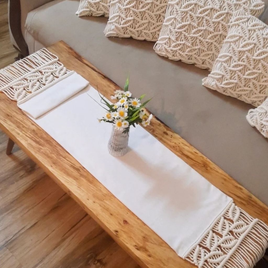 قیمت ست رومیزی مکرومه با دو عدد کاور کوسن با پارچه