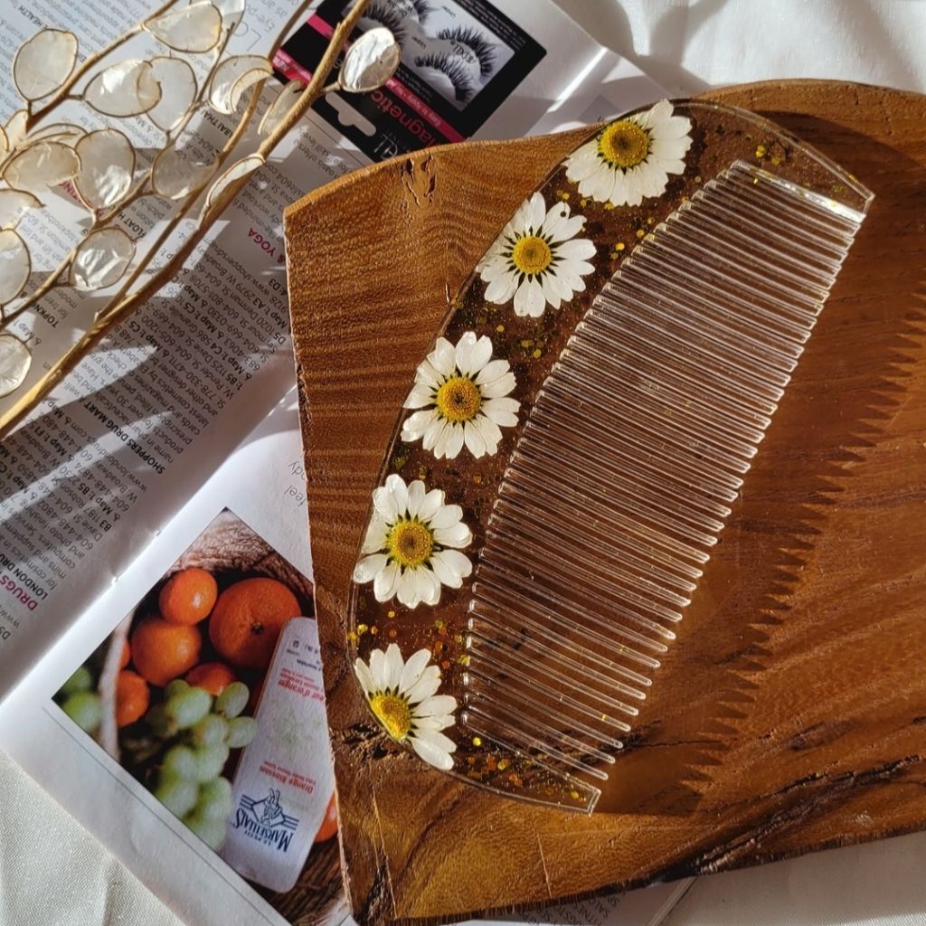 خرید اینترنتی شانه بابونه رزینی