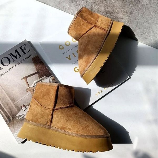 نیم بوت شیک زنانه