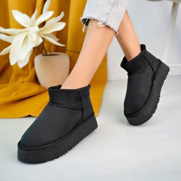 نیم بوت شیک زنانه