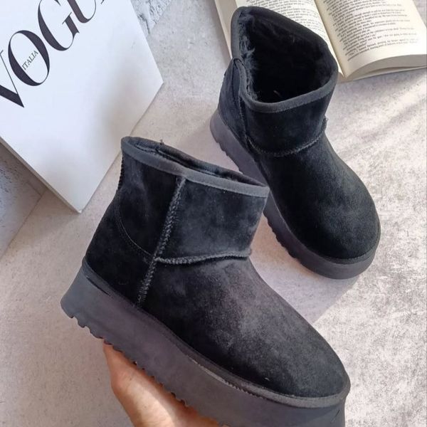 نیم بوت شیک زنانه