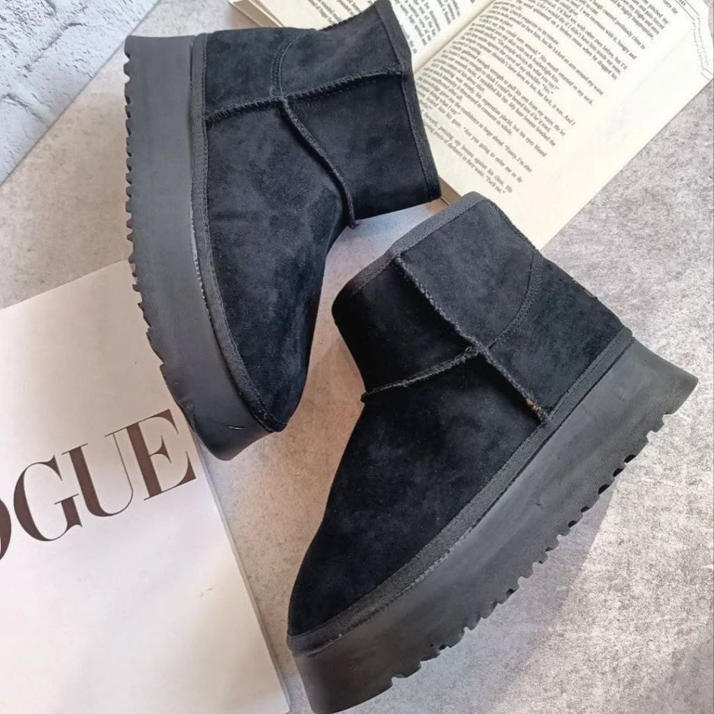 قیمت نیم بوت شیک زنانه