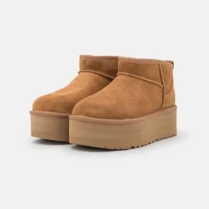 قیمت نیم بوت شیک زنانه