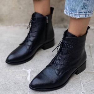 مشخصات نیم بوت فلوتر شیک زنانه