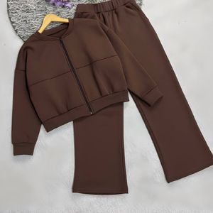 خرید انلاین ست زنانه طرح لاین