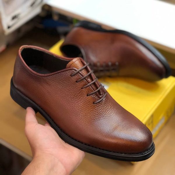 کفش چرم مجلسی مردانه بندی مدل مالکوم عسلی