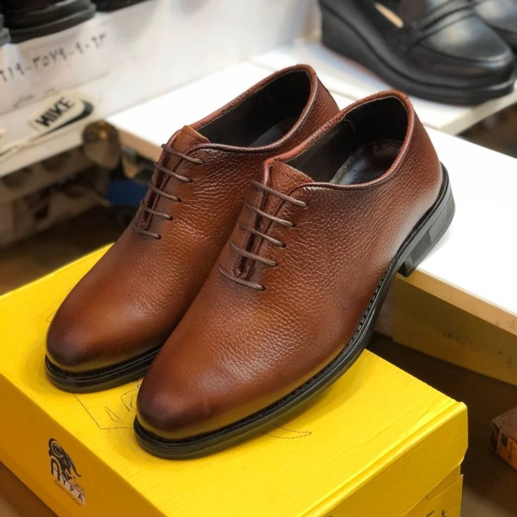خرید انلاین کفش چرم مجلسی مردانه بندی مدل مالکوم عسلی