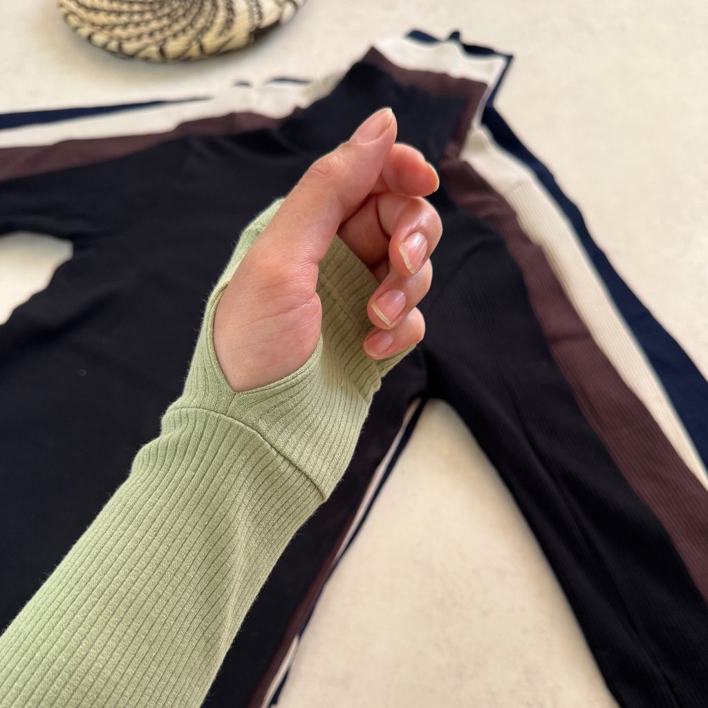 خرید انلاین بلوز یقه اسکی کبریتی پنبه 100