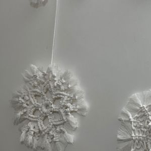 مشخصات برف مکرومه دکوری و مناسب دیزاین دیوار و پرده