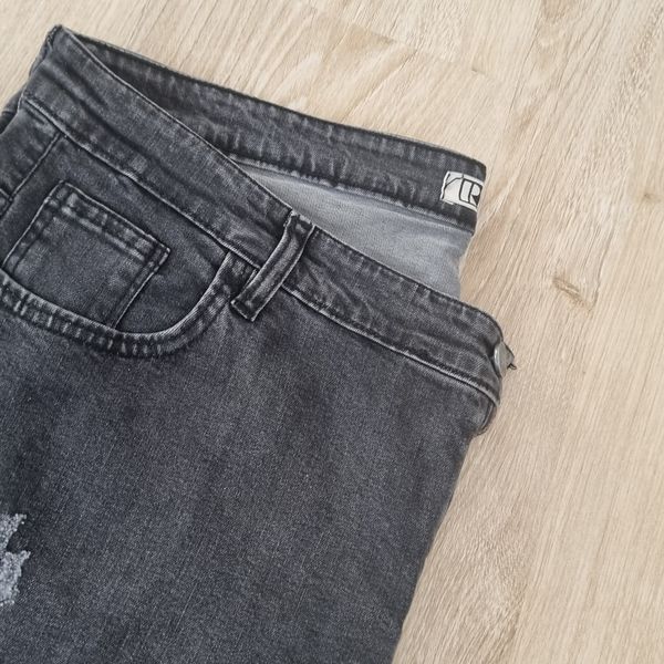 شلوار جین اسکینی زنانه رنگ ذغالی قد 90 سانتی با کشسانی بالا