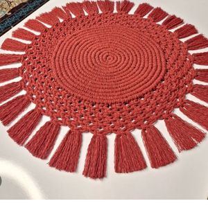 رومیزی‌گرد مکرومه بافی مدل انا