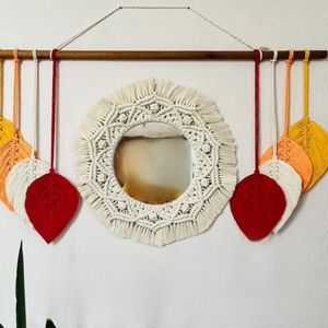 ست دیوار کوب و ایینه مکرومه بافی