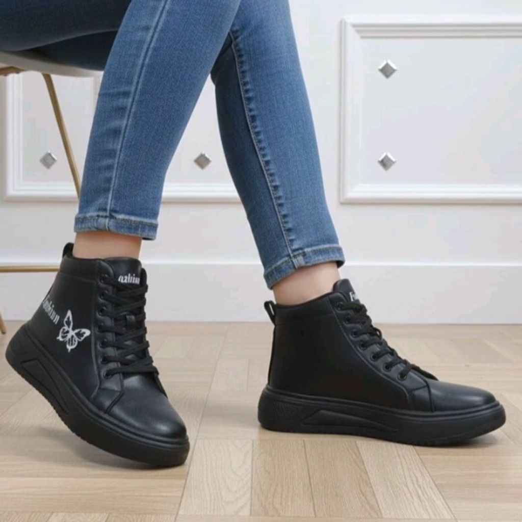 خرید انلاین نیم بوت زنانه طرح پروانه