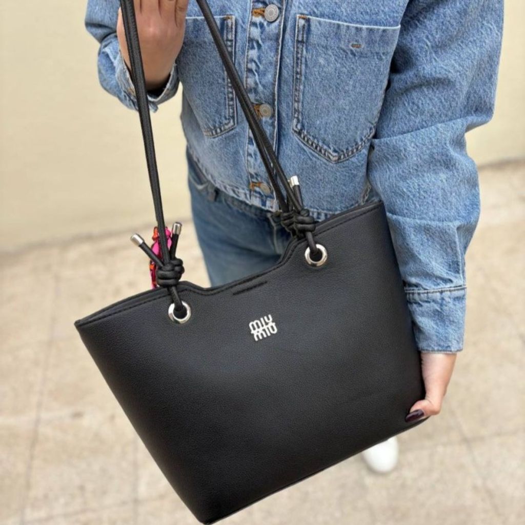 فروش اینترنتی کیف دوشی زنانه و دخترانه مدل کیلتو پروانه