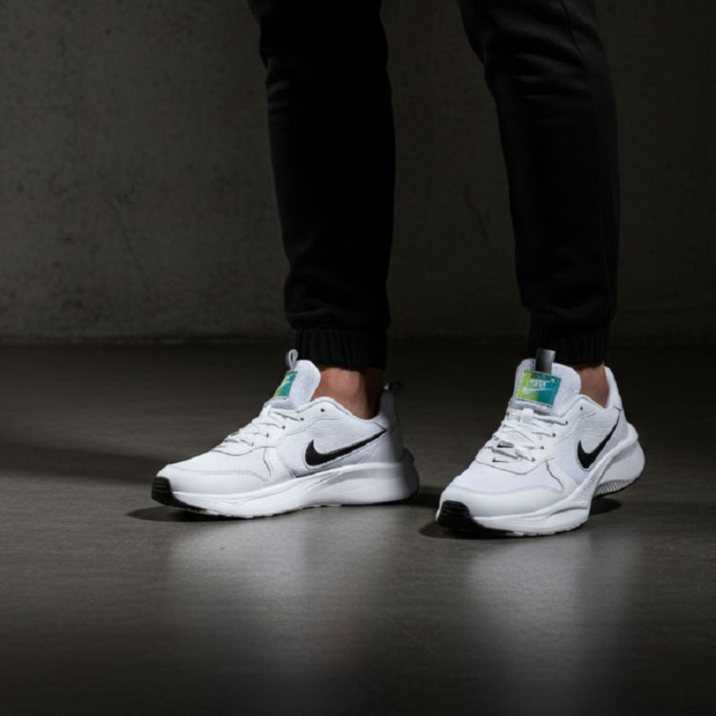 فروش اینترنتی کفش ورزشی مردانه نایکی مدل Zoom ( در 2 رنگ بندی )