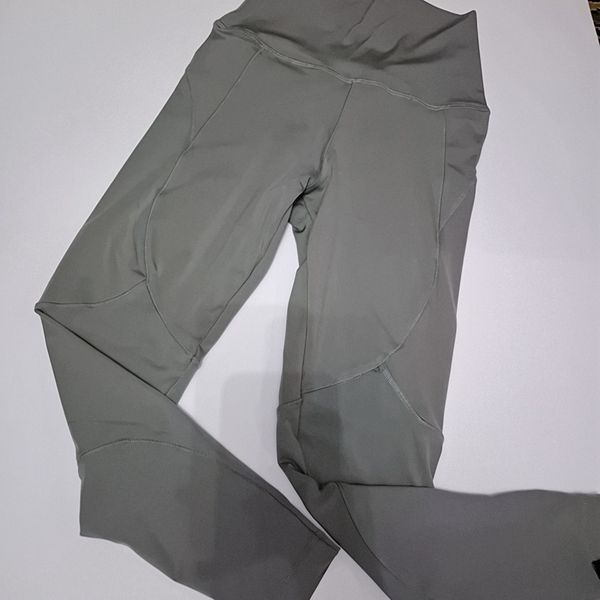 لگ ورزشی یونی پرو