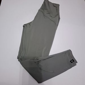 مشخصات لگ ورزشی یونی پرو